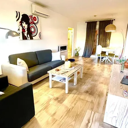 12-apartamento En La Playa Piscina * Аликанте